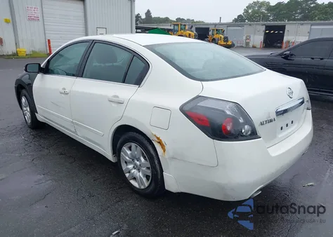 2011 Nissan Altima 2.5 S z USA, uszkodzony, nr VIN 1N4AL2AP4BN514867